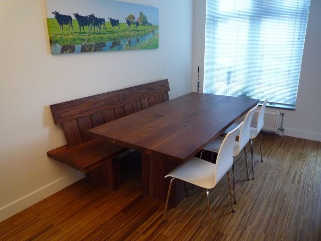 Eetkamertafel