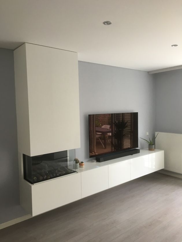 kast naast de haard